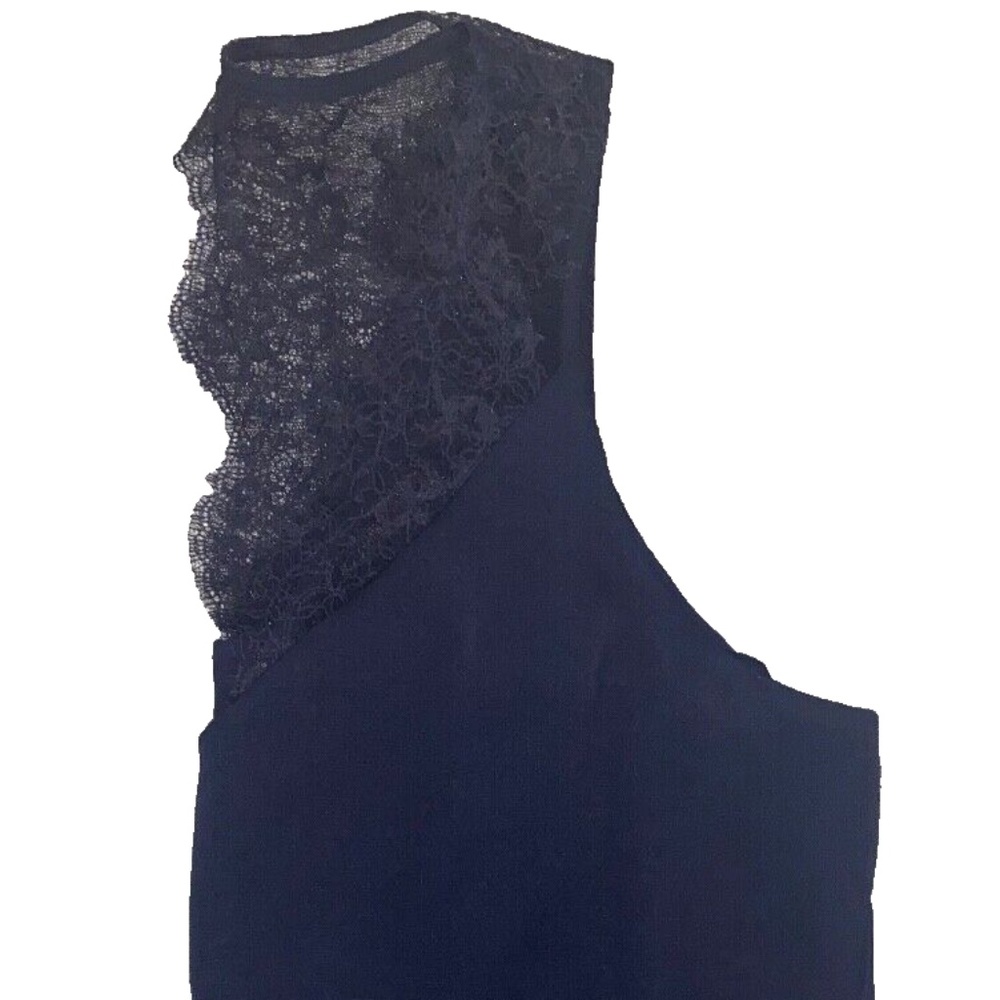 Express - Lace Inset Tank - Picture 7 of 8
